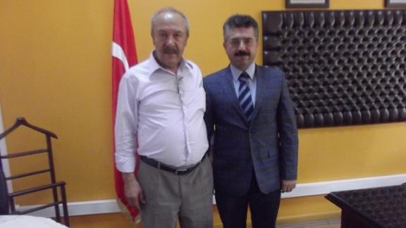 Tarihçi Prof. Dr. Mehmet ÇELİK İlçe Milli Eğitim Müdürlüğümüze Ziyarette Bulundu.