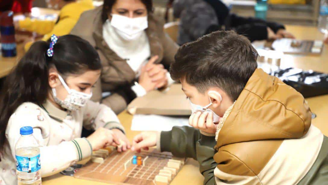 Akıl Küpü Çocuklar Projesi Akıl ve Zeka Oyunları Turnuvası