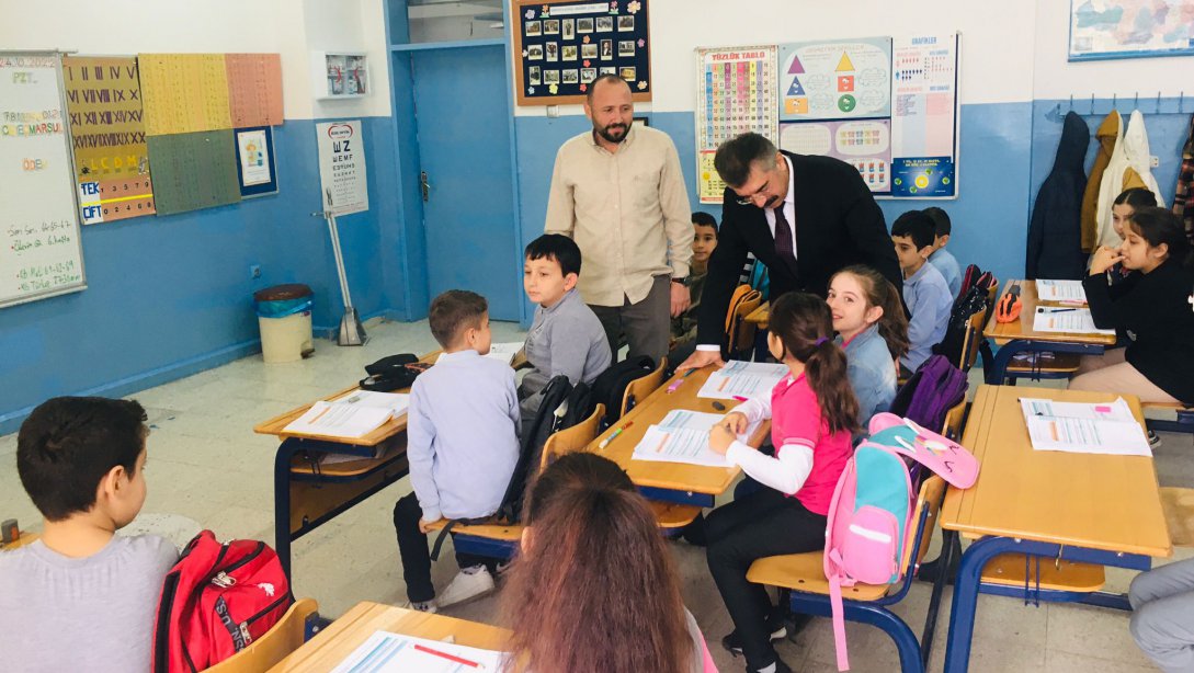 İlçe Milli Eğitim Müdürümüz Sn.Mustafa Özdemir Okul Ziyaretlerinde Bulundu
